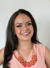 Joselin Sanz Headshot