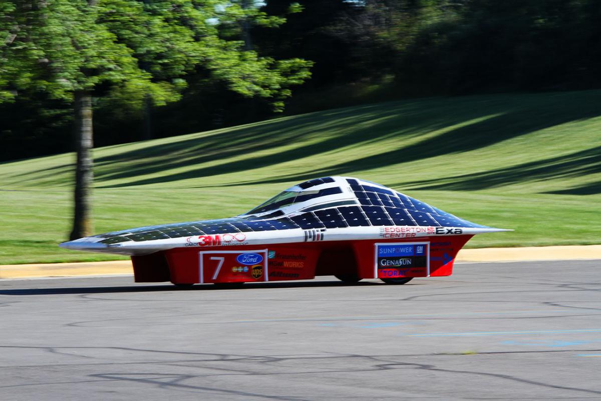 "Arcturus" - The MIT Solar Electric Vehicle