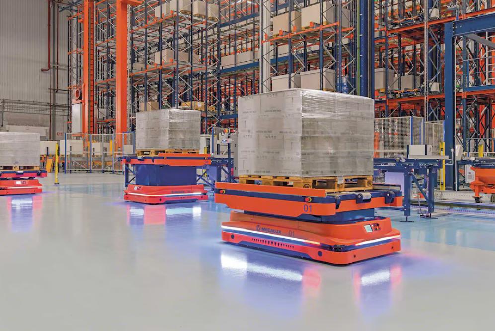 Automated warehouse depiction via Mecalux. 