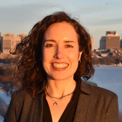 Inma Borrella headshot